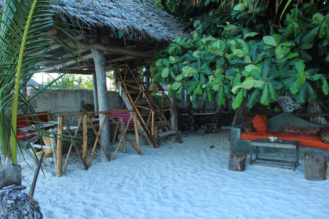 Gasthof Nyamkwi White Sands